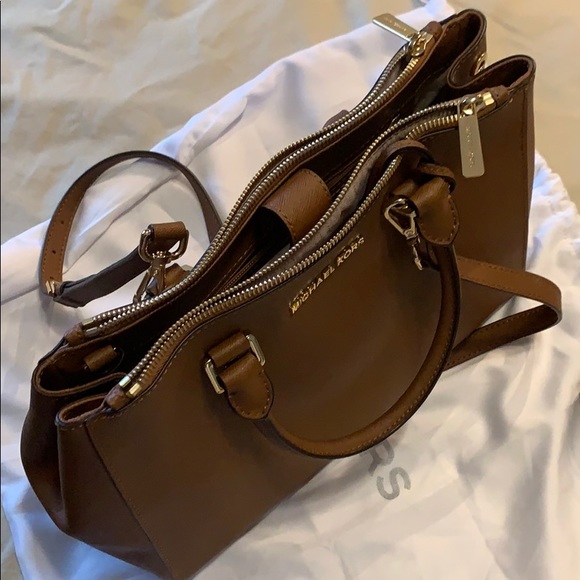 Michael Kors bag with wallet - Picture 3 of 4